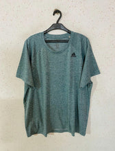Adidas T-shirt