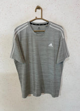 Adidas T-shirt