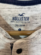 Hollister T-Shirt
