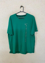 Nike T-shirt