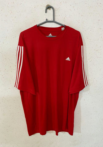 Adidas T-shirt