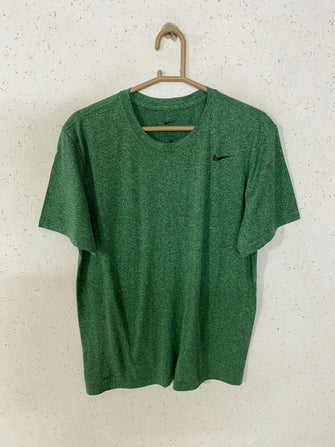 Nike T-shirt