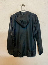 Nike Parachute Hooded Jacket (578)