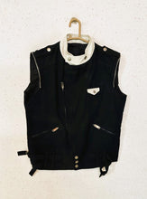 Gucci Sleeveless wind breaker Jacket (1600)