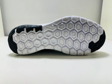 Nike Women Flex Running Shoes (02)