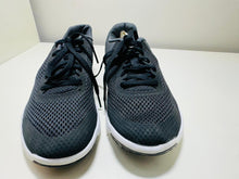 Nike Women Flex Running Shoes (02)