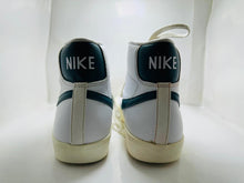 Nike Blazer Mid '77 Vintage Sneakers (66)