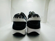 Nike Waffle Debut Sneakers (95)