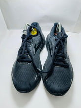 Brooks Men's Adrenaline GTS 21 Running Shoes (110)