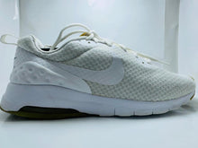 Nike Air Max Motion LW Sneakers (111)
