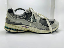 New Balance 2002R Sneakers (162)