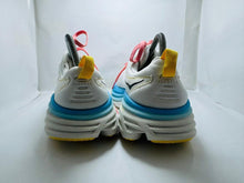 HOKA One One Bondi 8 Running Shoes  (274)
