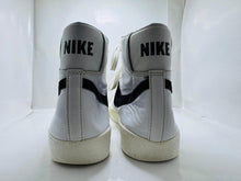 Nike Blazer Mid '77 Vintage Sneakers (194)