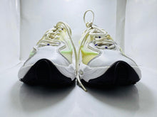 Adidas Women's OZNOVA sneakers (196)