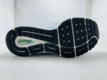 Nike Air Zoom Vomero 12 Running Shoes (392)