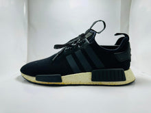 Adidas NMD R1 Sneakers(330)