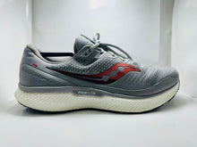 SAUCONY Triumph 18 Running Shoes (341)