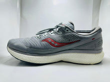 SAUCONY Triumph 18 Running Shoes (341)