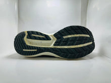SAUCONY Triumph 18 Running Shoes (341)