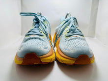 HOKA one one Clifton 8 Sneakers (401)
