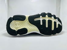 Under Armour Charged Revitalize running shoes(431)