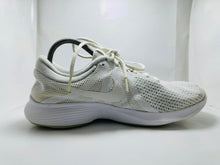 Nike Revolution 4 road running shoes (448)