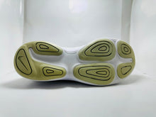 Nike Revolution 4 road running shoes (448)