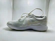 Nike Revolution 4 road running shoes (448)