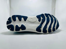 ASICS Gel-Nimbus 24 running shoes (488)
