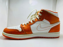 Nike Air Jordan 1 Mid SE "Electro Orange" sneakers (346)