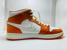 Nike Air Jordan 1 Mid SE "Electro Orange" sneakers (346)