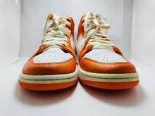 Nike Air Jordan 1 Mid SE "Electro Orange" sneakers (346)