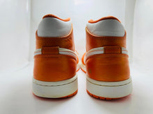 Nike Air Jordan 1 Mid SE "Electro Orange" sneakers (346)