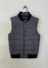 River Island Sleeveless Puffer (01)
