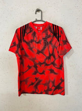 Adidas T-Shirt