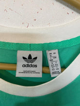 Adidas T-shirt