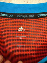Adidas T-shirt