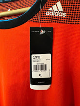 Adidas T-shirt