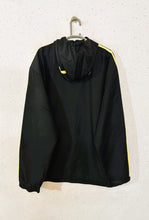 Adidas Parachute Jacket (1489)