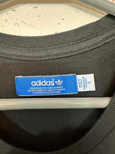 Adidas T-shirt