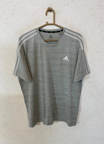 Adidas T-shirt