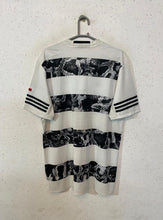 Adidas T-shirt