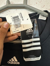 Adidas T-shirt