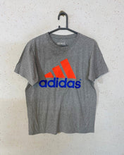 Adidas T-Shirt