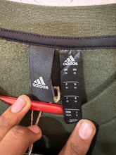 Adidas Sweatshirt (277)