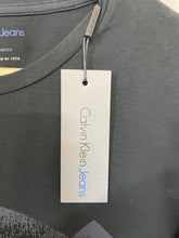 Calvin Klein T-shirt