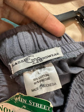Classic Menswear Cargo Trouser (1007)