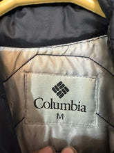 Columbia Puffer Jacket (581)