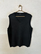 Dimensions V-Neck Sleeveless Sweater  (1667)