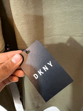 DKNY Sweatshirt (490)